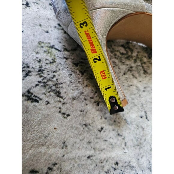 Kelly and Katie Heels Silver Metallic‎ Bow With Rhinestones size 10 - Picture 9 of 9